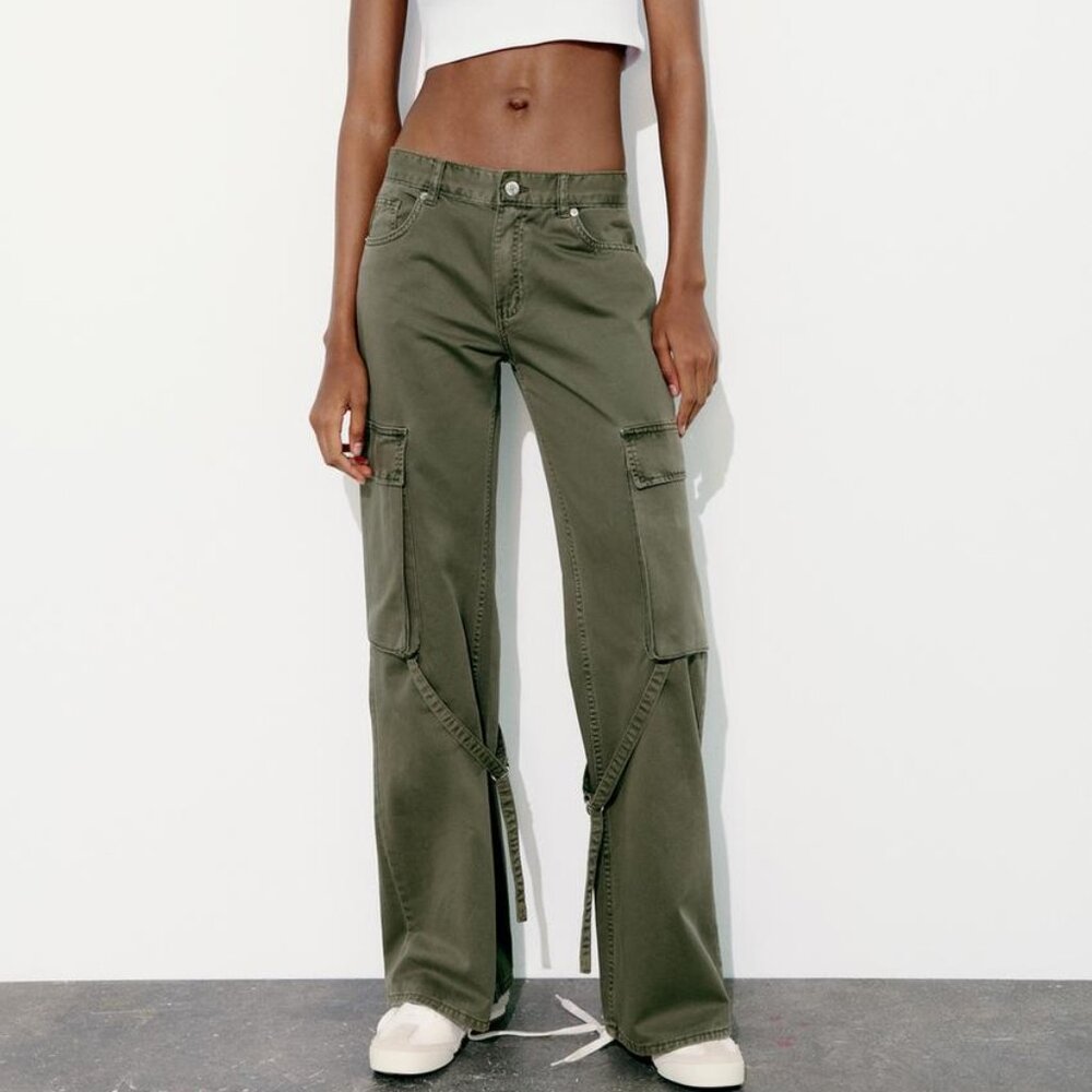 NWT ZARA CARGO JEANS KHAKI
